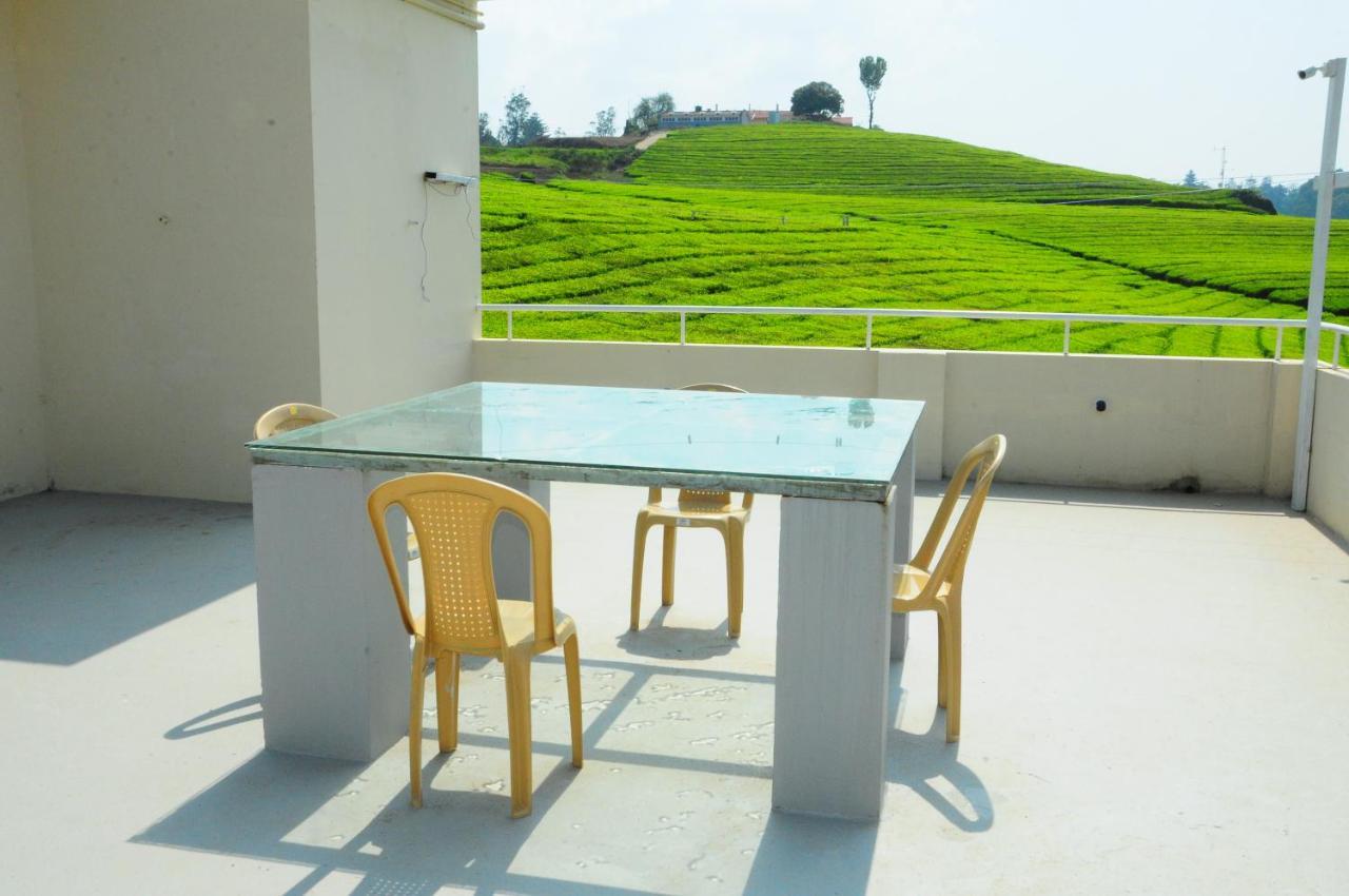 Bed and Breakfast Rose Garden Enclave For Families & Executives Ooty Exterior foto