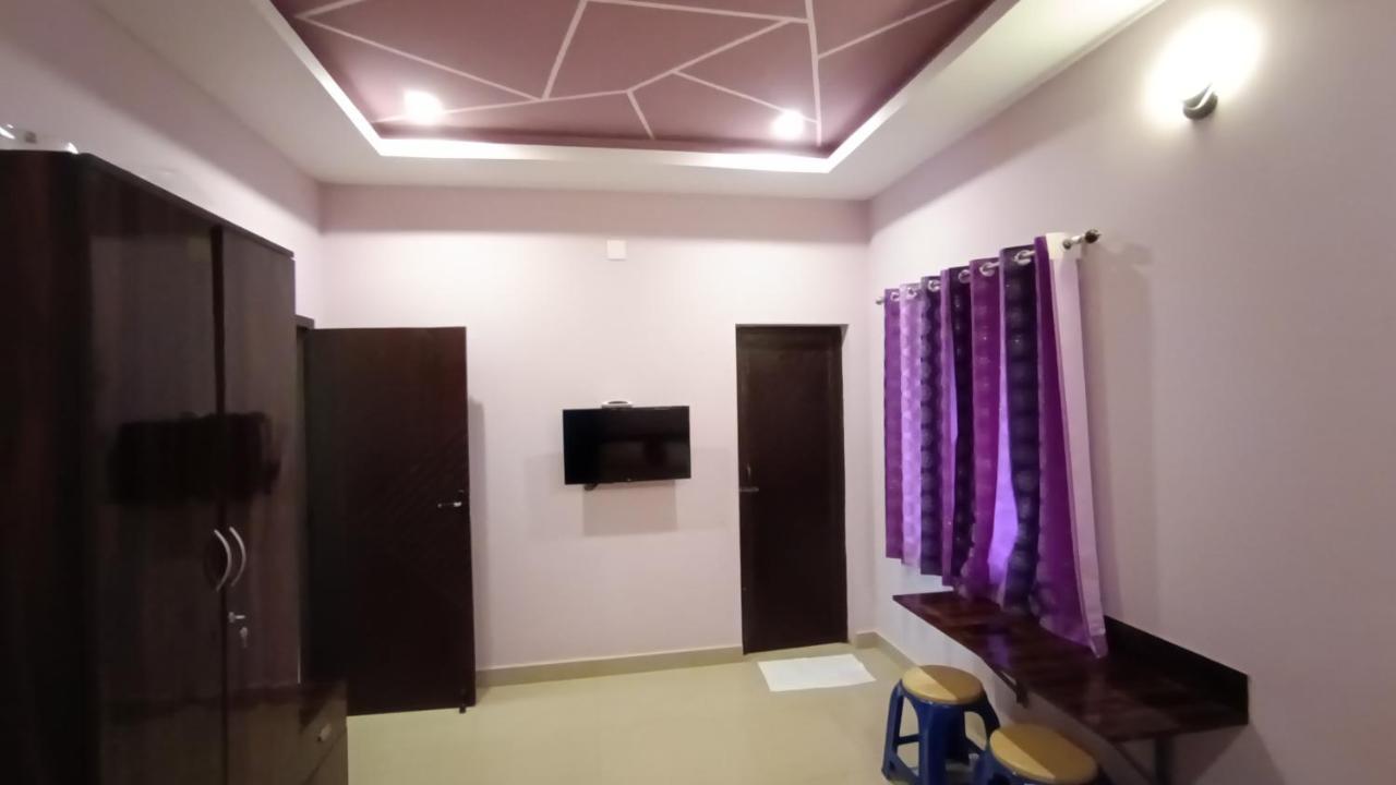 Bed and Breakfast Rose Garden Enclave For Families & Executives Ooty Exterior foto